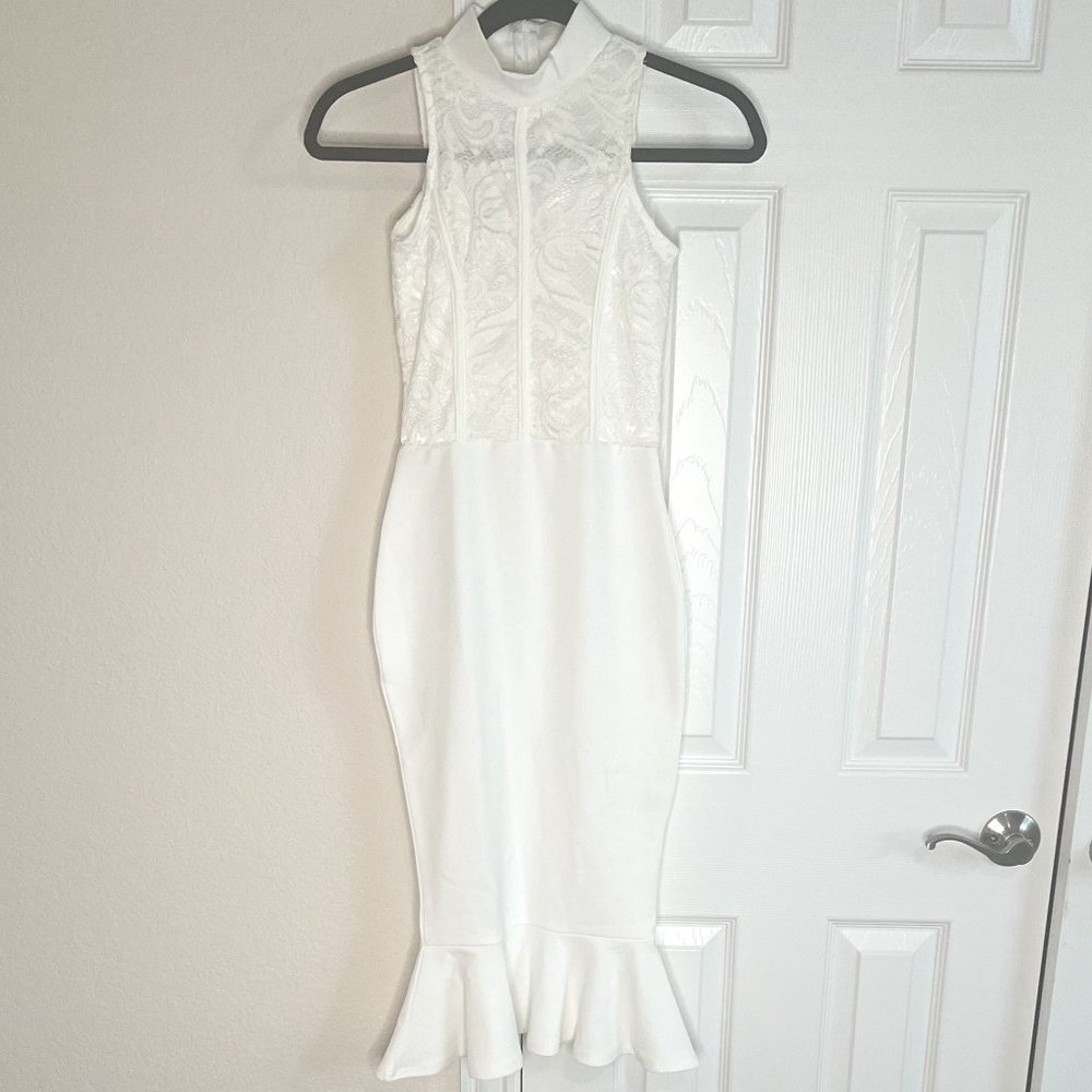 Missguided Women's Lace Trumpet Hem Midi Dress in White - US 0